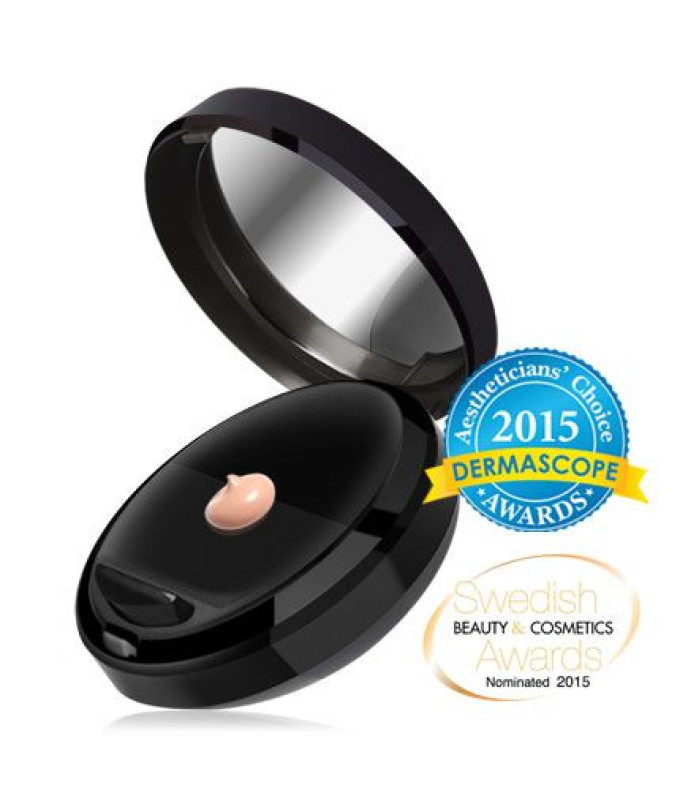 BB Kremas Fluid Touch Compact