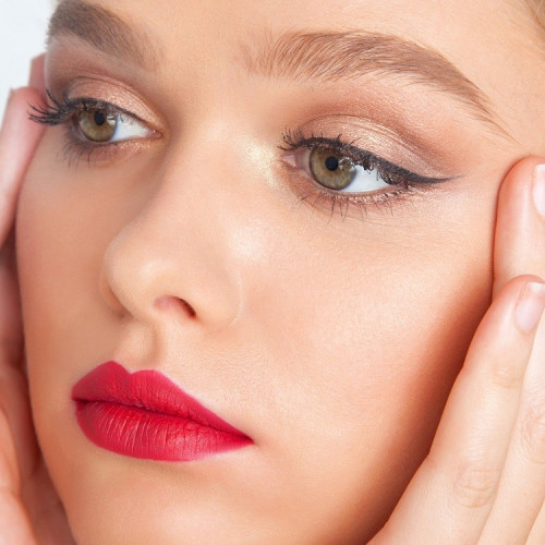 the Balm Cosmetics Skystas Akių Apvadas Schwing®